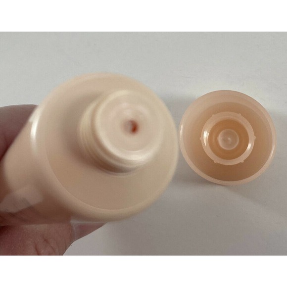 Whole Foods Beauty Bag 6 Travel Size Items - Picture 3 of 12